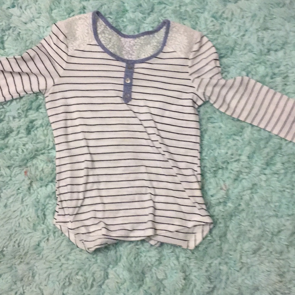 Very cute lace shirt with bottom.